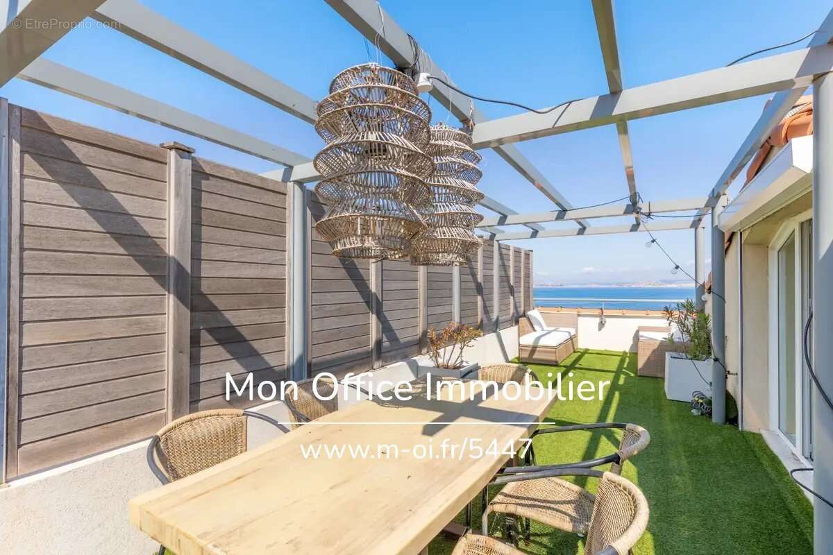 Appartement à MARSEILLE-8E