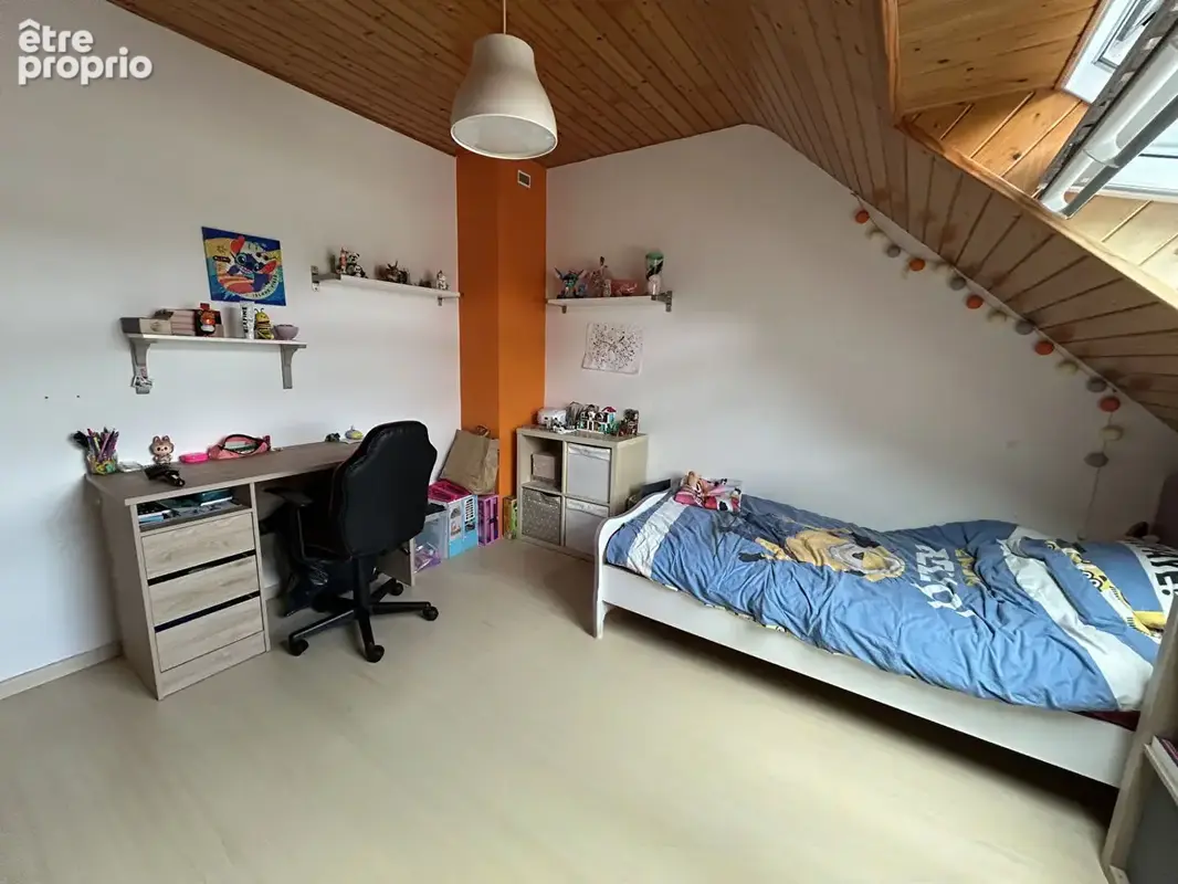 Maison 6 pièces - terrain de 405 m2 - GUILERS - photo 6