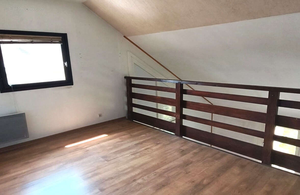 Duplex de 95m2 Carrez, garage et jardin - photo 8
