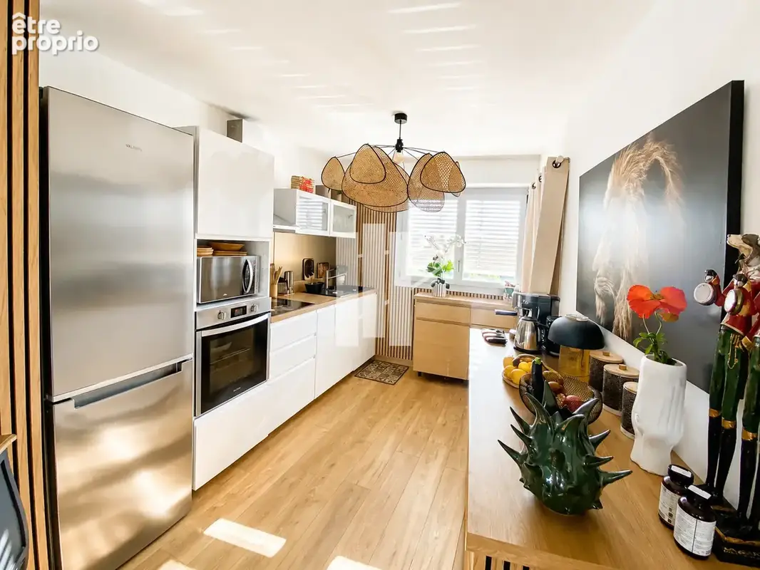 Coup de Coeur assuré - Appartement 3 pièces traversant - photo 4