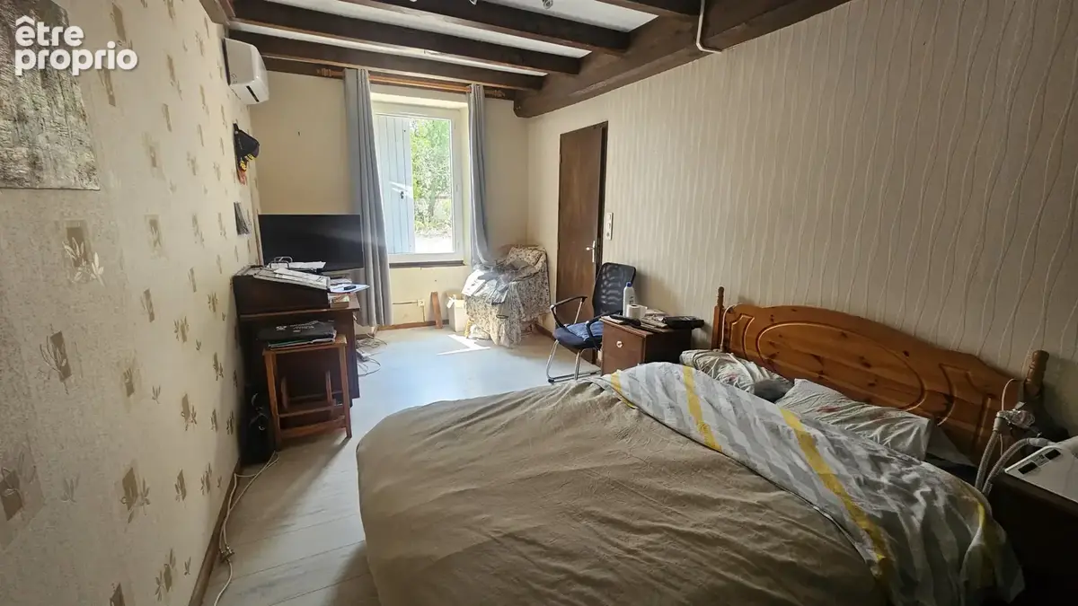 Très belle charentaise rénovée   230 m2   9 pièces   Terrain 1 400 m2   Courant - photo 9