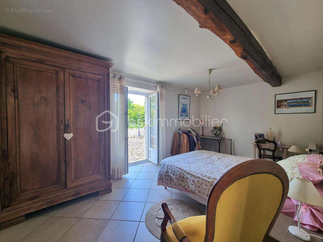 Ensemble de trois habitations ! - photo 10