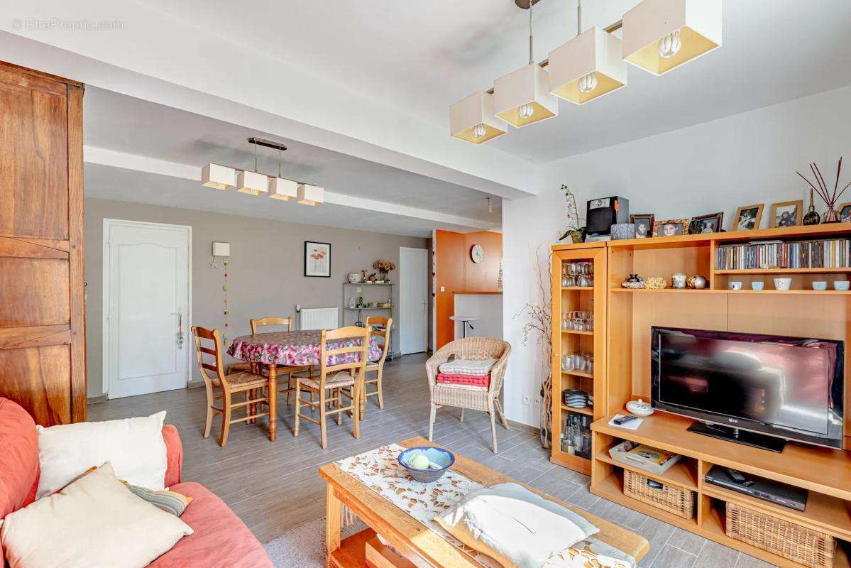 Appartement à FOSSES