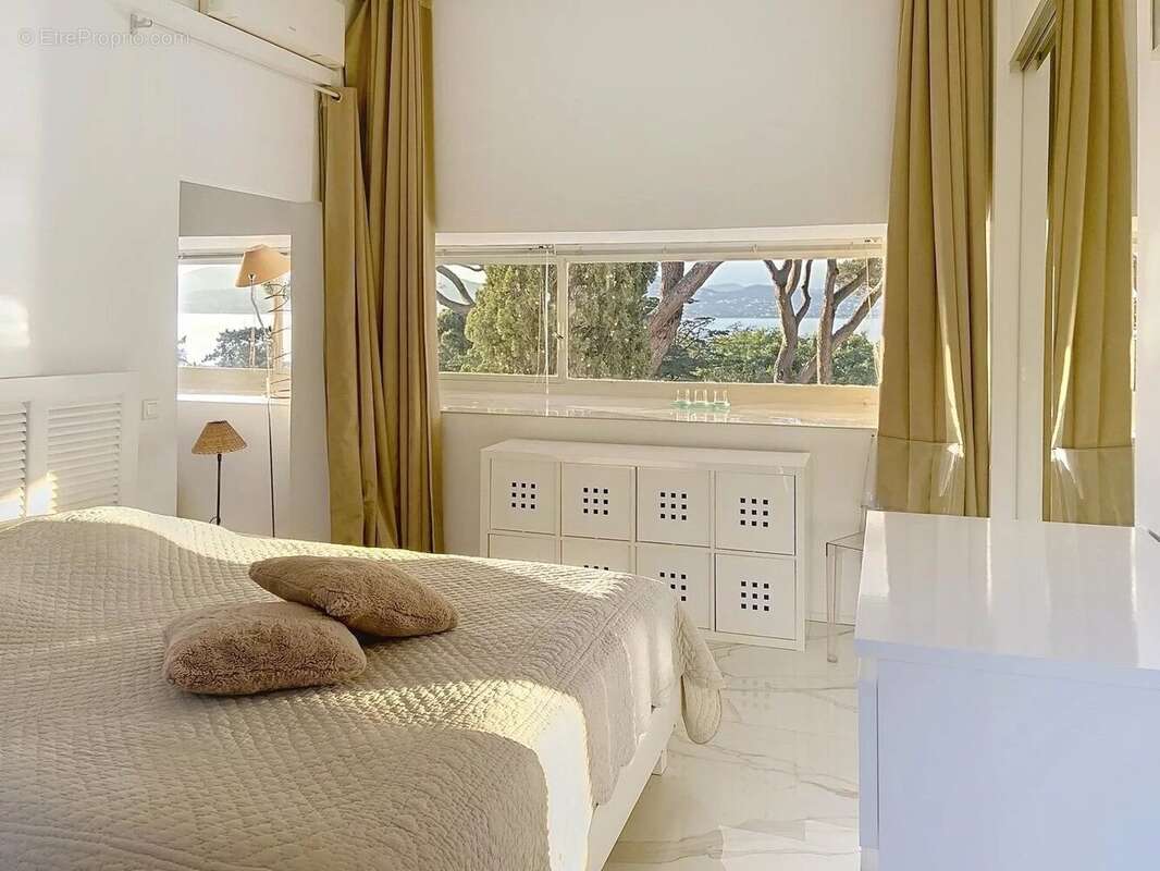 Appartement à SAINT-TROPEZ