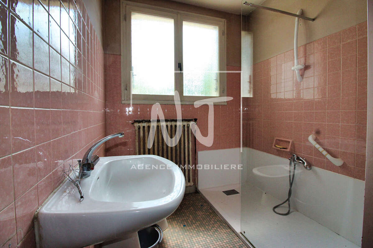 Maison à MURS-ERIGNE