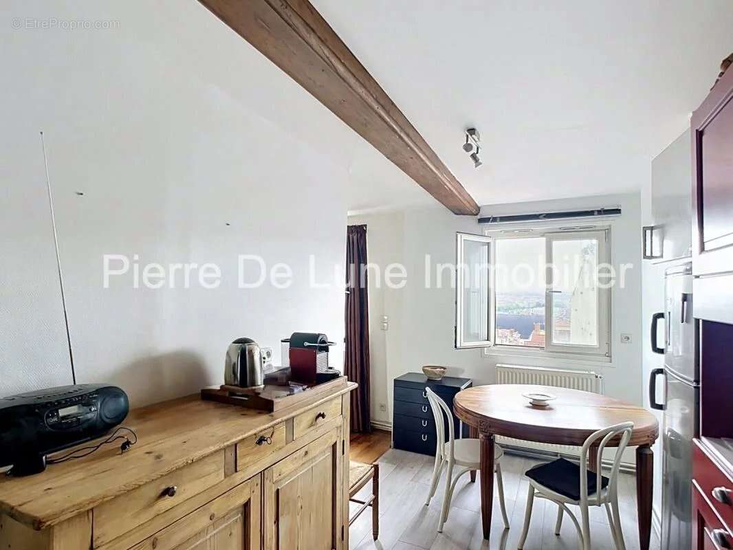 Appartement à LYON-1E
