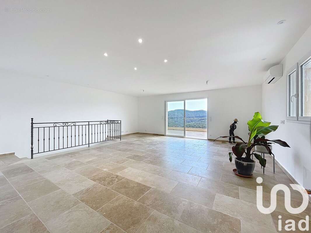 Photo 5 - Maison à BAGNOLS-EN-FORET