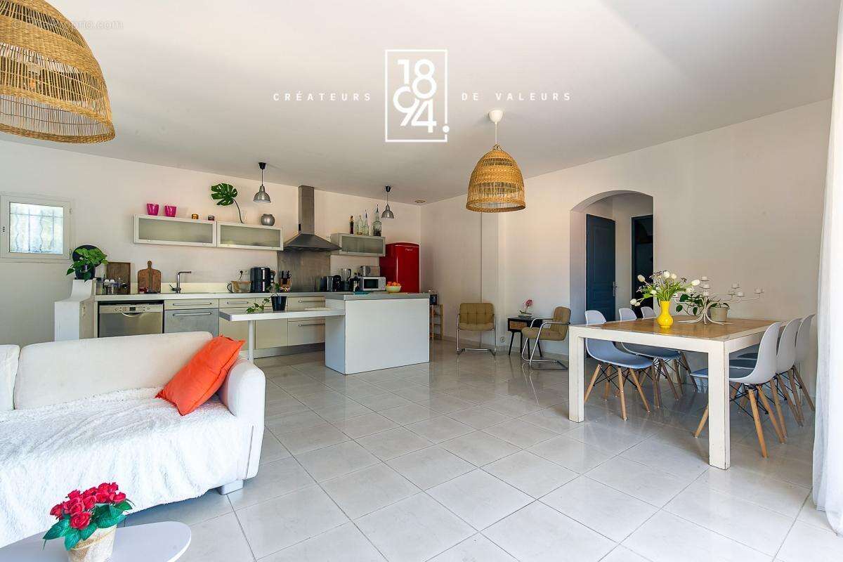 Maison à CARRY-LE-ROUET