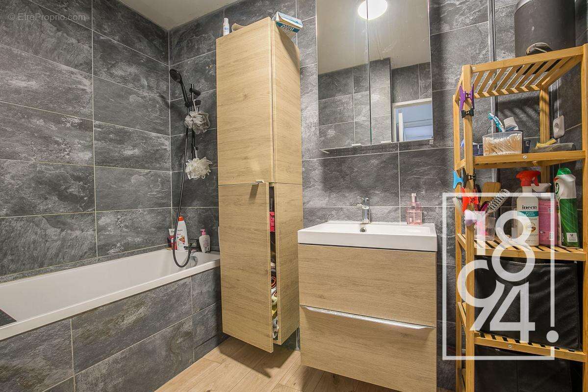 Appartement à MARSEILLE-13E