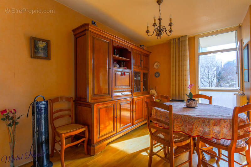 Appartement à LYON-9E