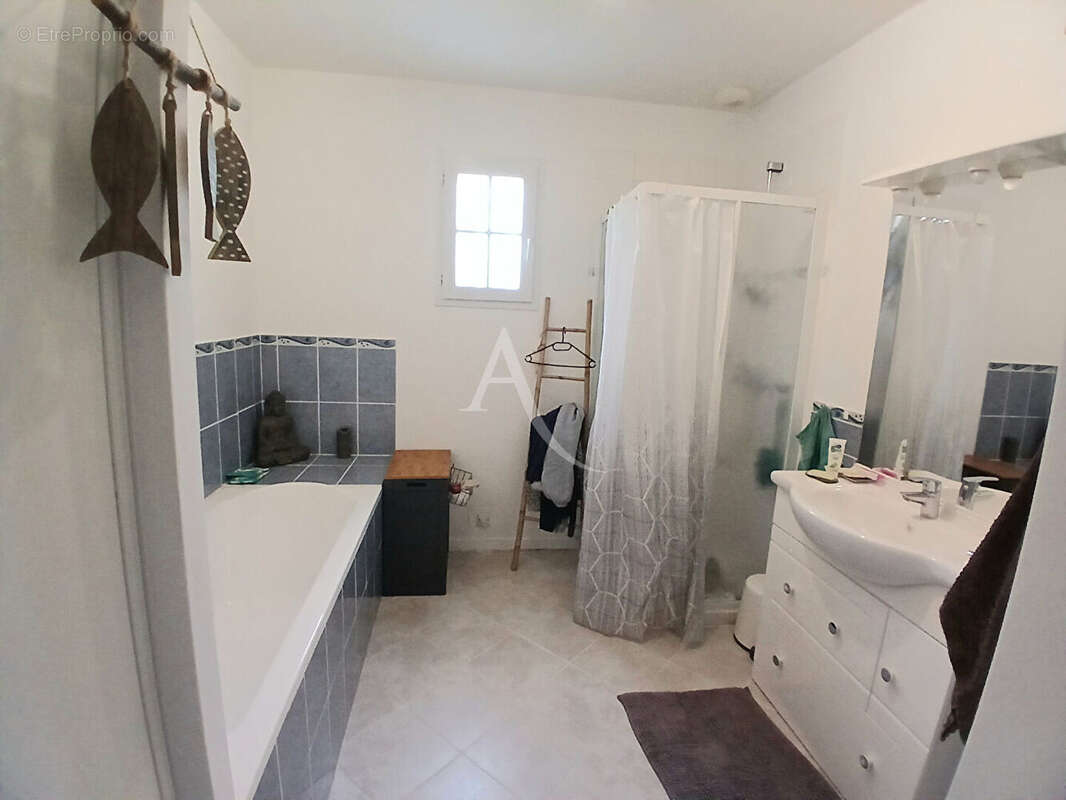 Maison à SAINT-GERVAIS