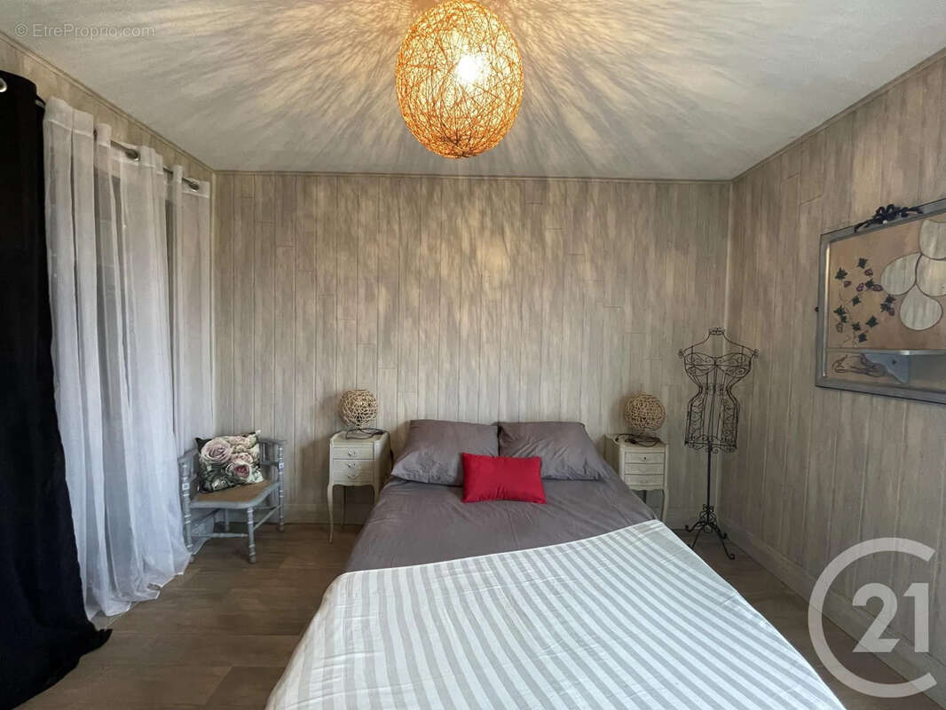 Appartement à MOULINS