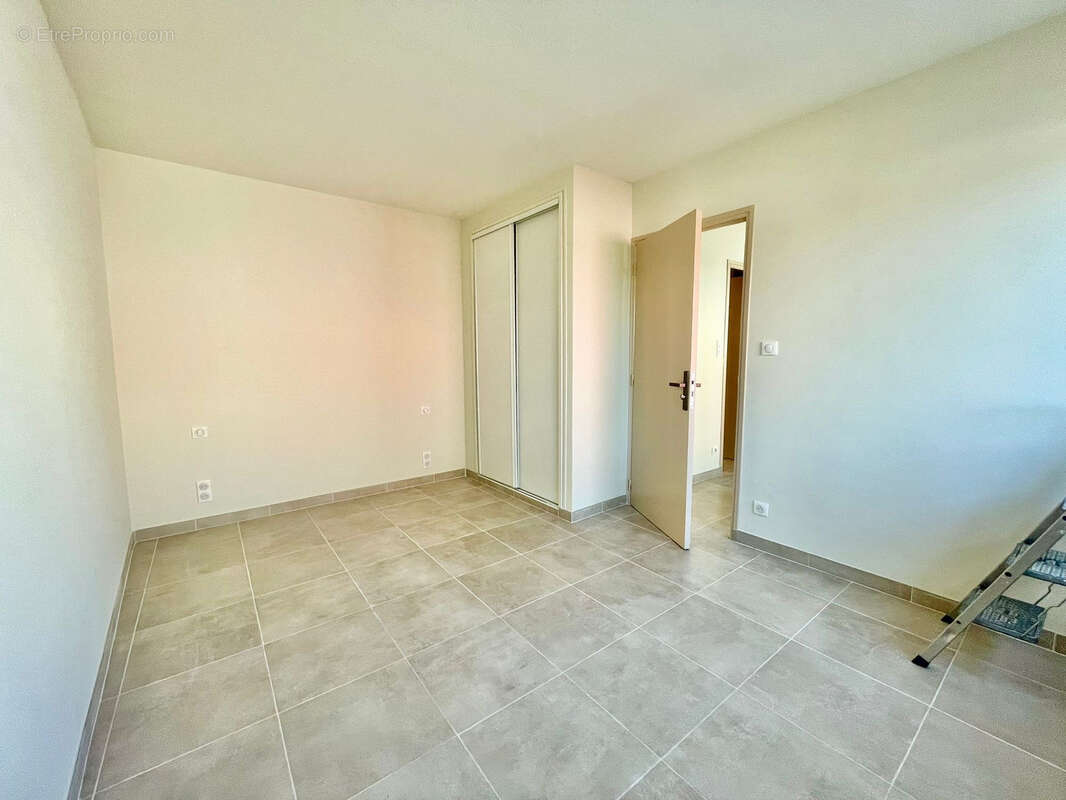 Appartement à CHATEAURENARD