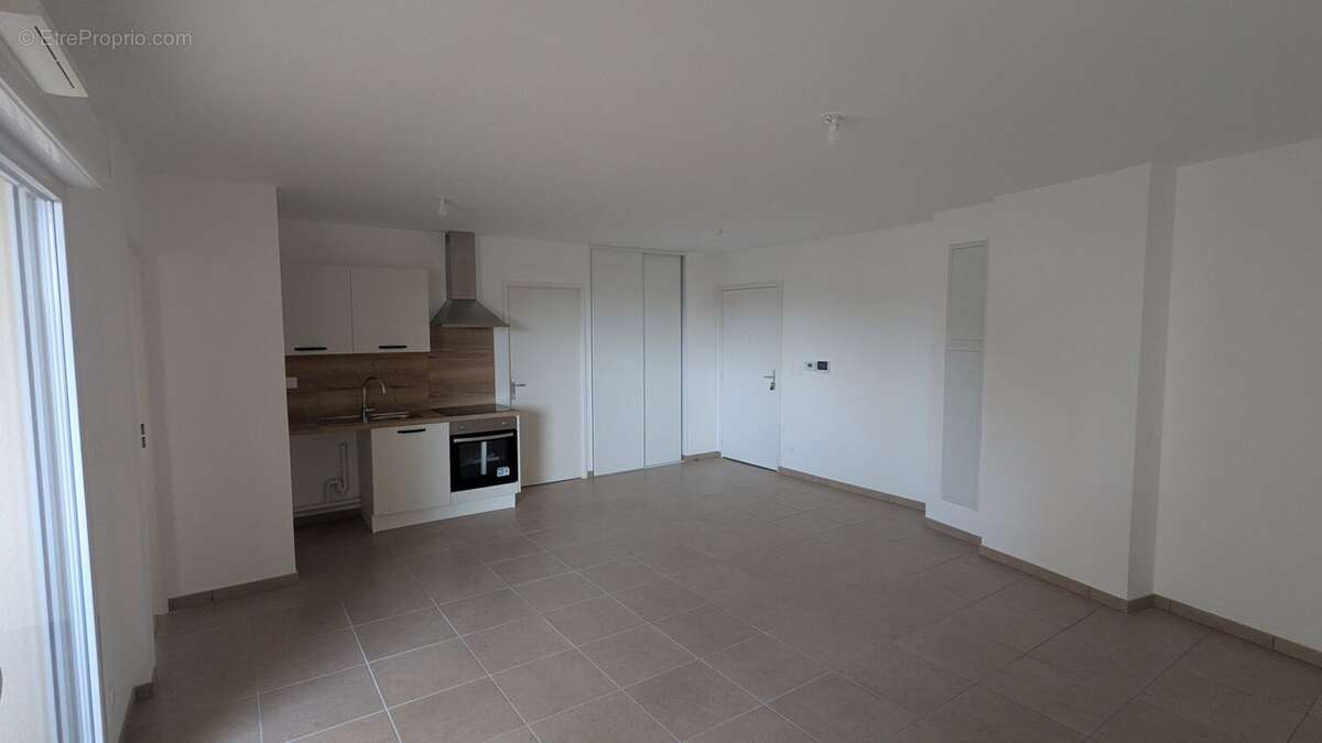 Appartement à CHENOVE