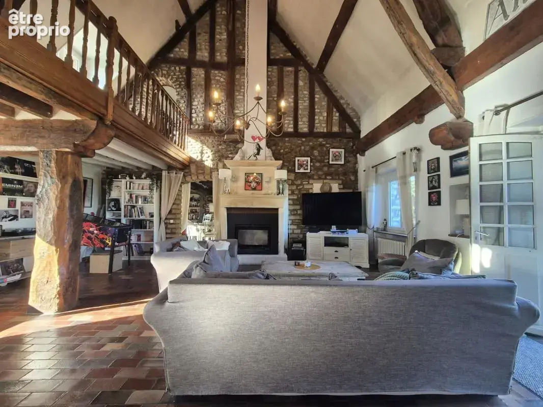 Longère de caractère – 370 m² – charme & authenticité - photo 2
