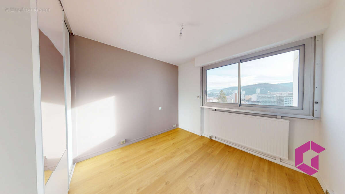 T4 cle en main avec balcon et garage - photo 4