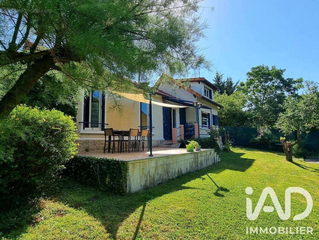 Photo 1 - Maison à SUCY-EN-BRIE