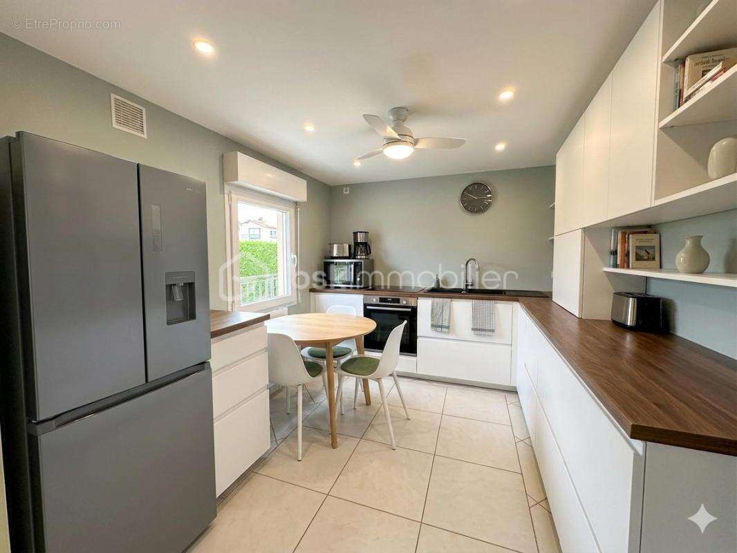 Maison à BAGUER-PICAN