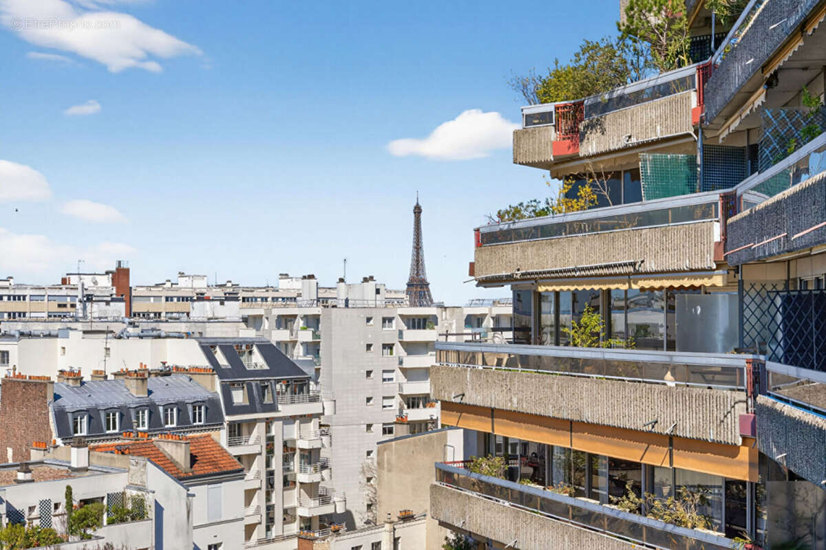 Appartement à PARIS-15E