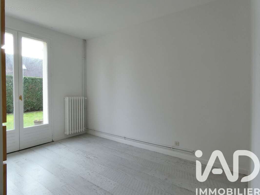 Photo 4 - Maison à VIEILLE-EGLISE-EN-YVELINES