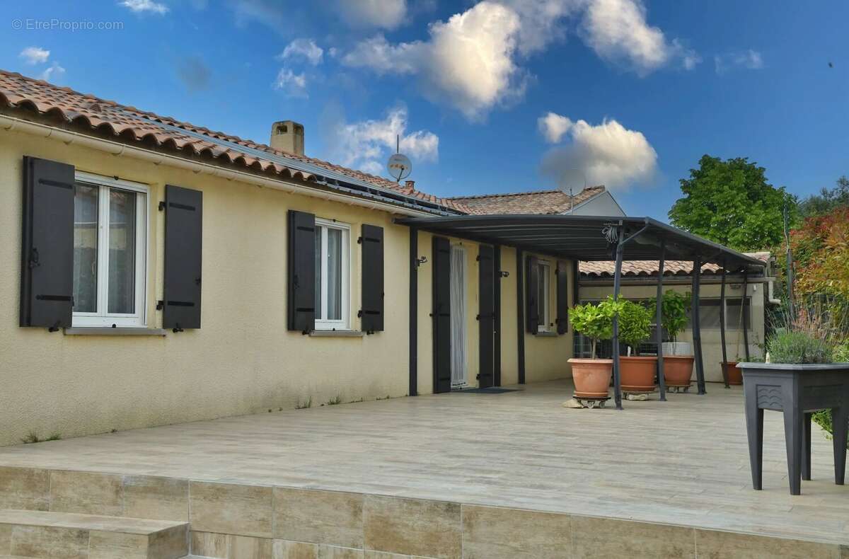 Maison à UZES
