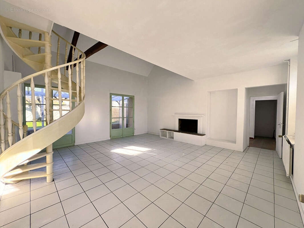 Maison à SAINT-GEORGES-SUR-EURE