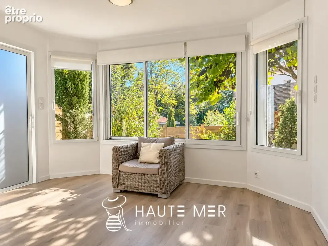 LAVANDE - Appartement de 58m2 avec terrasse et jardin. - photo 5