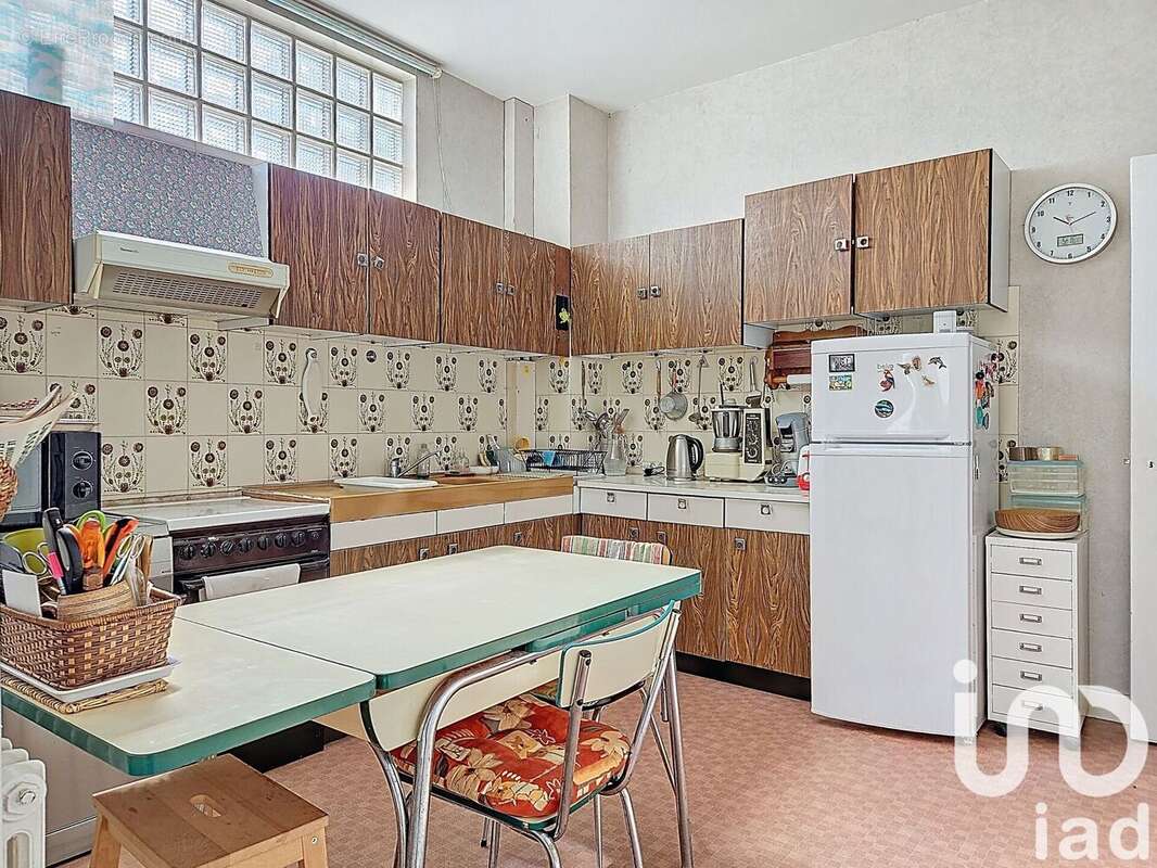 Photo 9 - Maison à LAROCHE-SAINT-CYDROINE