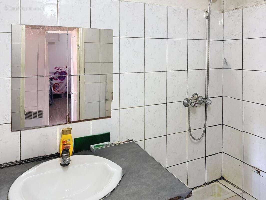 Photo 6 - Appartement à MARSEILLE-15E