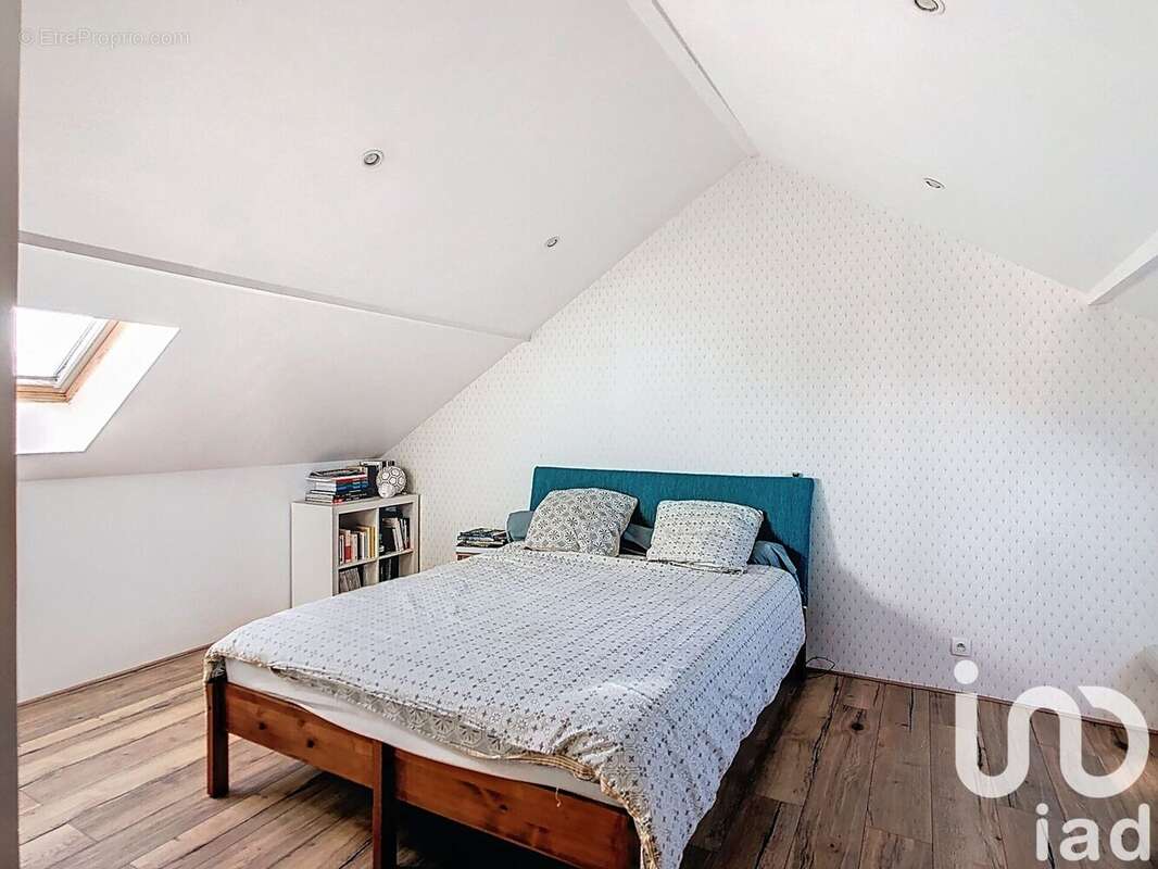 Photo 8 - Maison à VILLENEUVE-LE-ROI