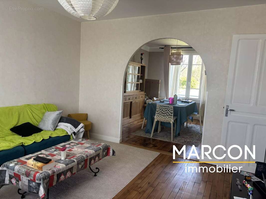 Maison à LA SOUTERRAINE