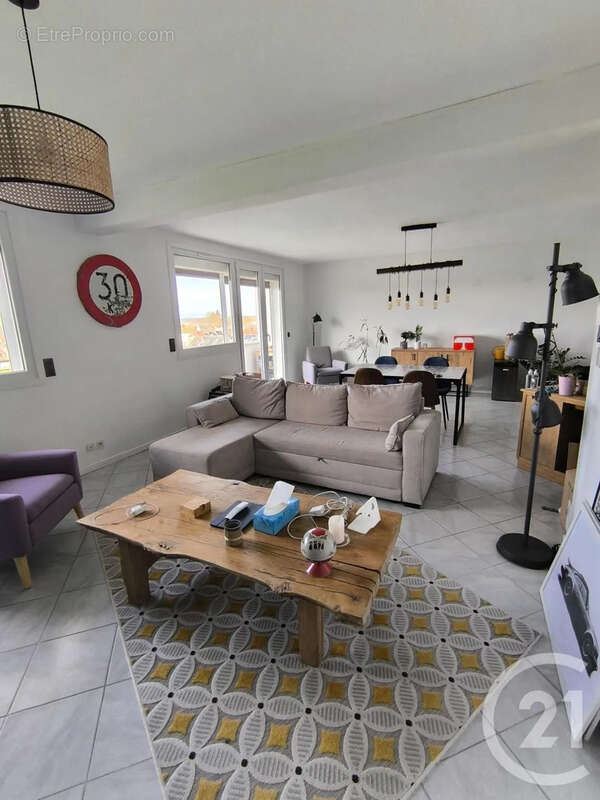 Appartement 80 m² à Saint-Quentin  - photo 3