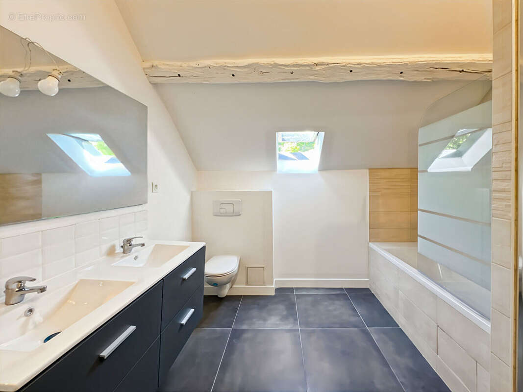 Maison - Mantes La Ville - 200m2 - photo 7