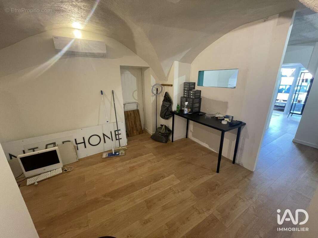 Photo 8 - Commerce à MARGUERITTES