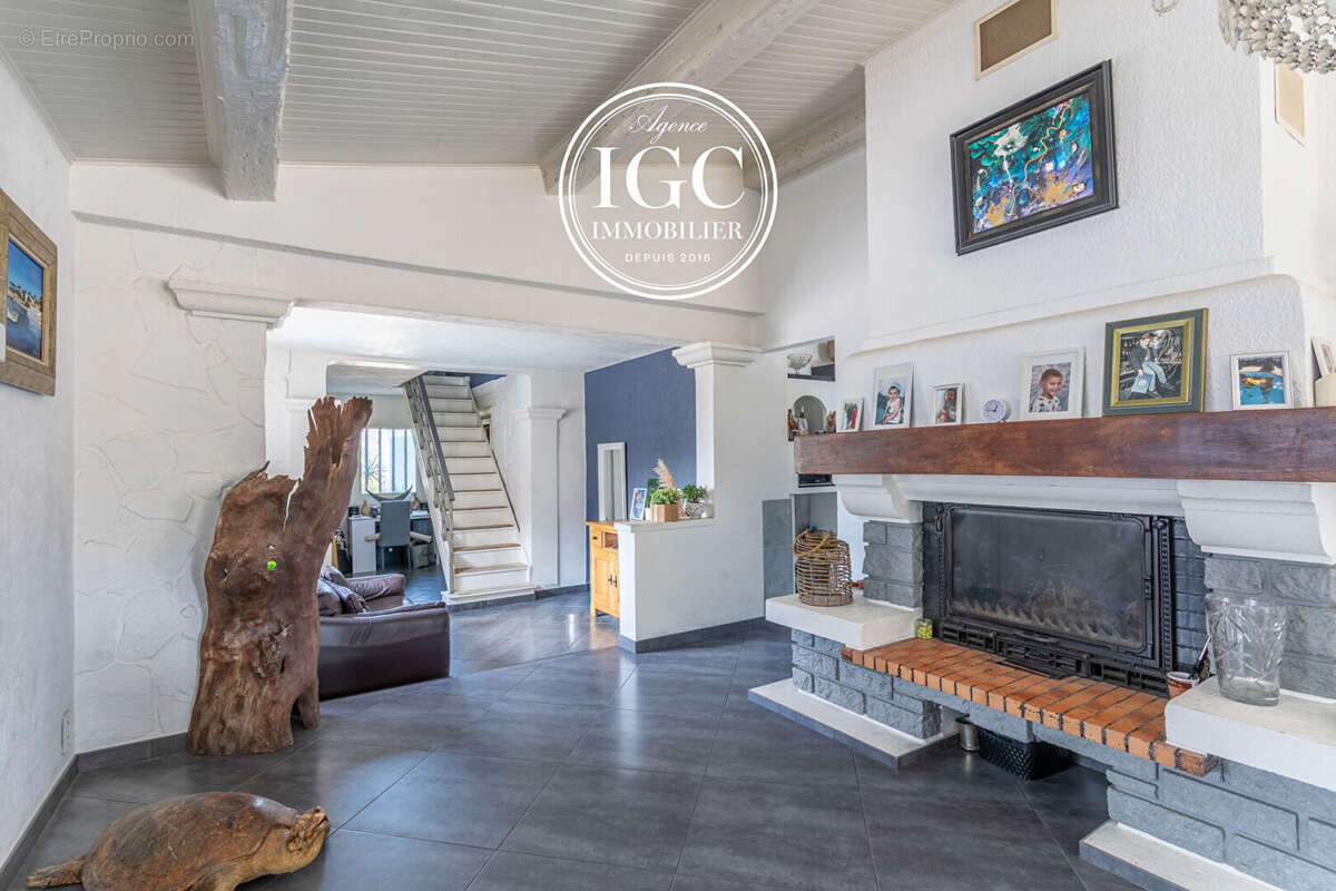 Maison à CARRY-LE-ROUET