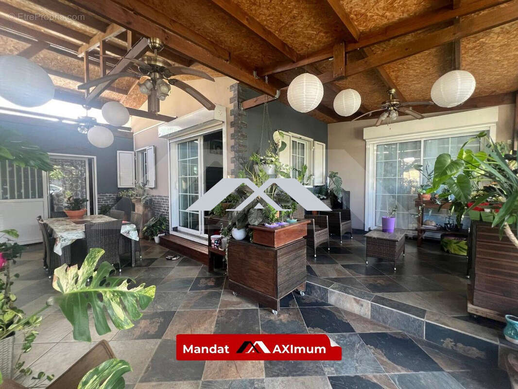 Maison à SAINT-JOSEPH