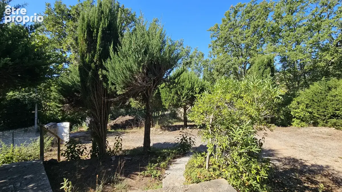 Villa a renover - 70m2 garage 22m2 et terrain 1300m2 - photo 7