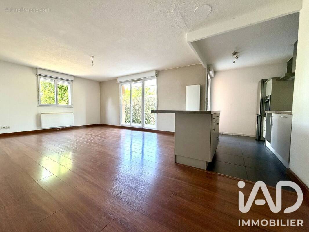 Photo 1 - Appartement à AUCAMVILLE