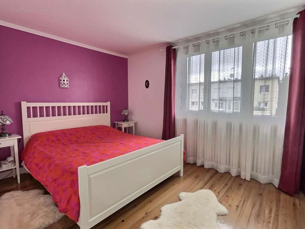 Maison à CORBEIL-ESSONNES