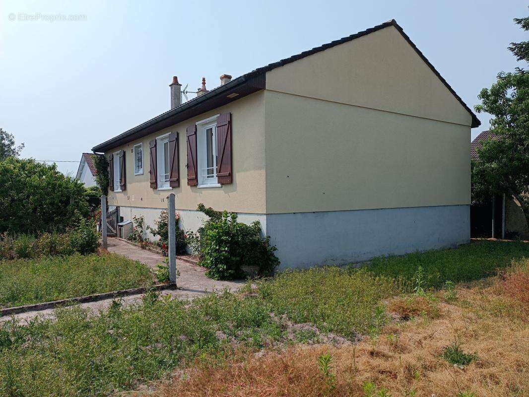 Maison à LA FERTE-SAINT-AUBIN