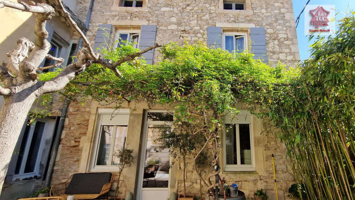 Maison à LAPALUD