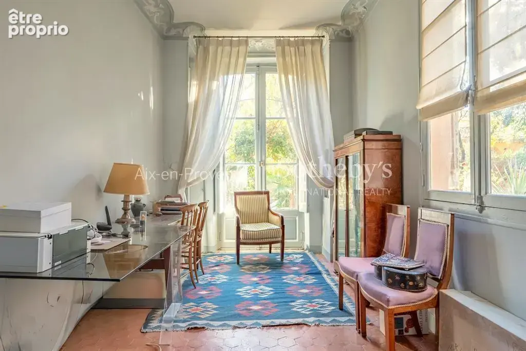 Appartement d'exception avec piscine et jardin au coeur du quartier Mazarin - photo 5