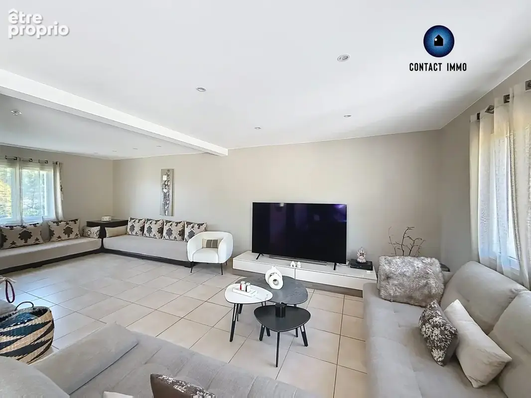 Maison 6 pièces 160 m² à vendre à Saint-Pantaleon-De-Larche (19600) - photo 6
