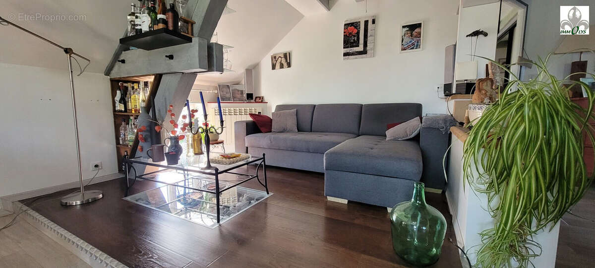 Maison à BOUSSELANGE