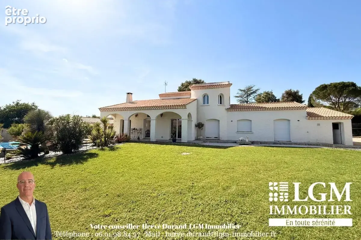 Villa d'exception sans vis-à-vis sur 1800 m2 de terrain arboré - photo 10