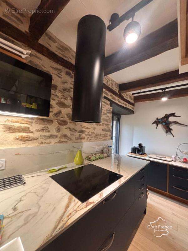 Magnifique maison de caractère T4 avec une très belle vue av - photo 11
