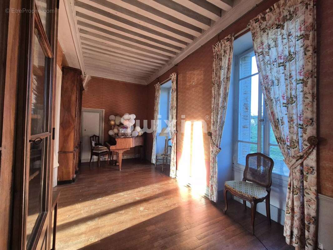 Maison à MHERE