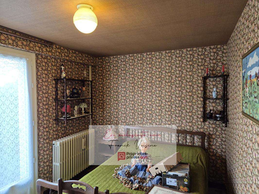 Maison à LES HERBIERS