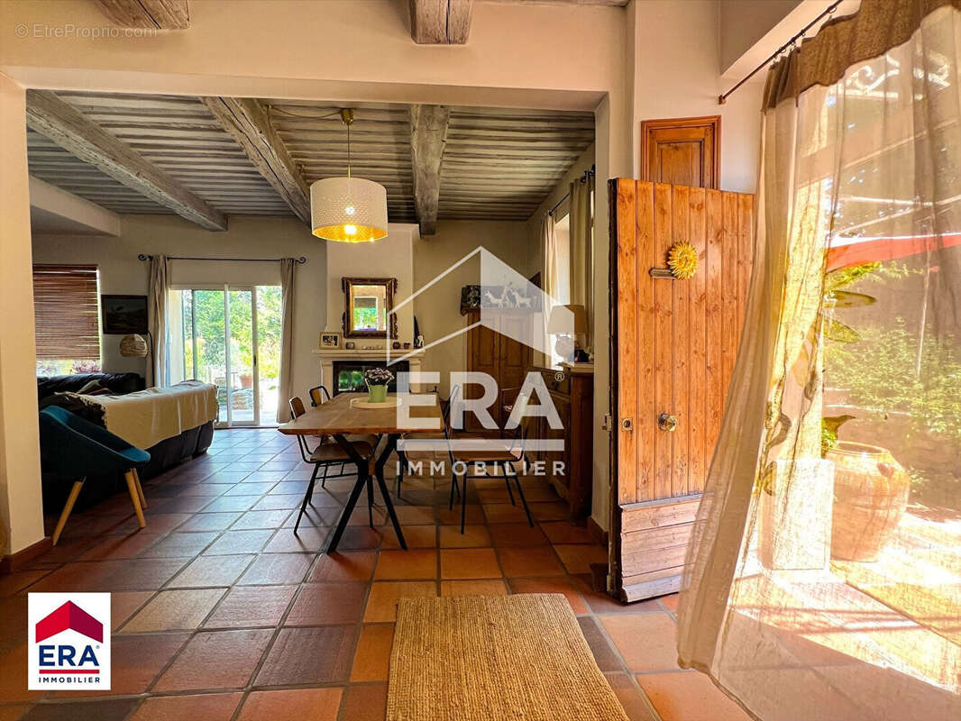 Maison 266m² à mormoiron - photo 8
