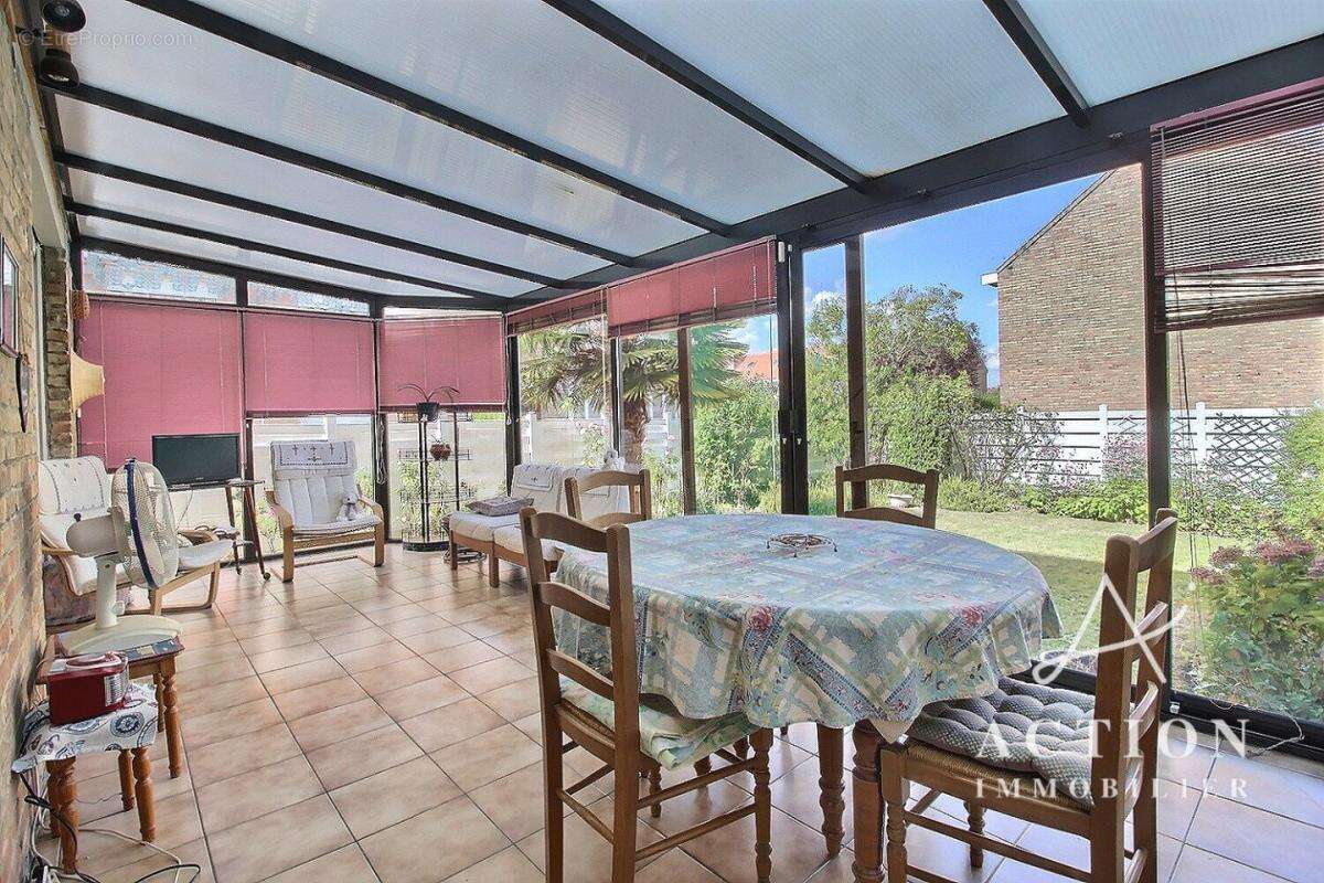 Maison à LYS-LEZ-LANNOY